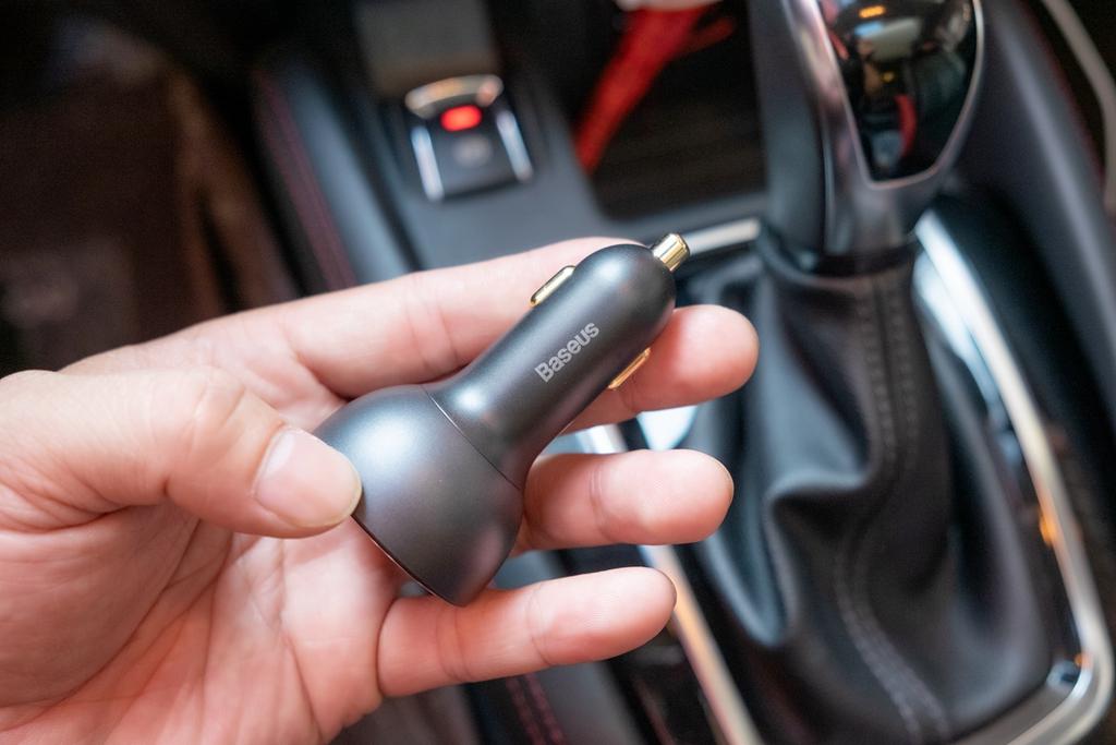 Baseus pushes 160W ultrahigh power car charger, single port 100W, supports notebook fast