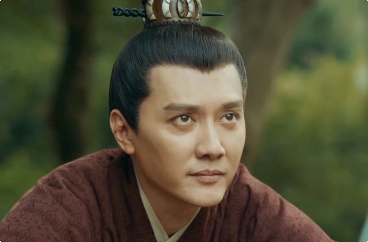 After "Do You Know", Feng Shaofeng took on the costume drama again, and ...