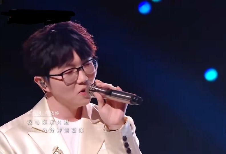 There are seven outstanding young singers in the music world. Some have