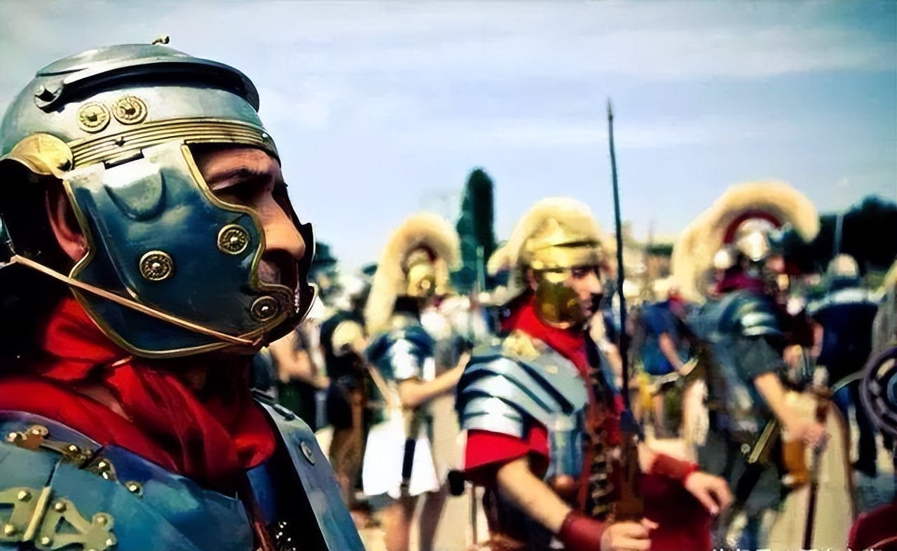 Toga Origin The evolution of traditional toga costumes has witnessed the rise and ...