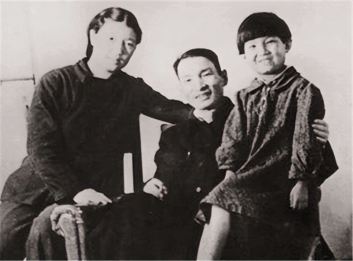 Yang Ruo Mu Yu Ruomu: used to be Chen Yun's secretary, married Chen Yun at the age ...