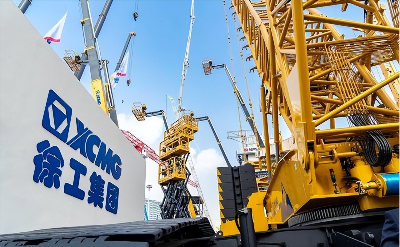 One picture to understand the annual report of construction machinery