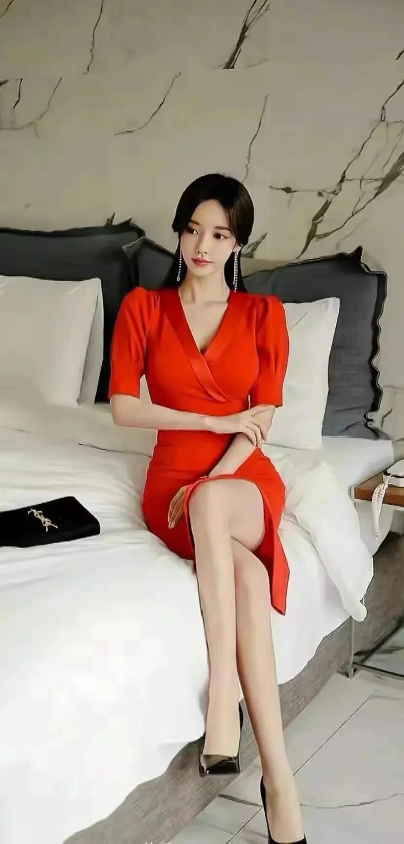 Super Beauty Son Yoon Joo: Beautiful Woman - iNEWS