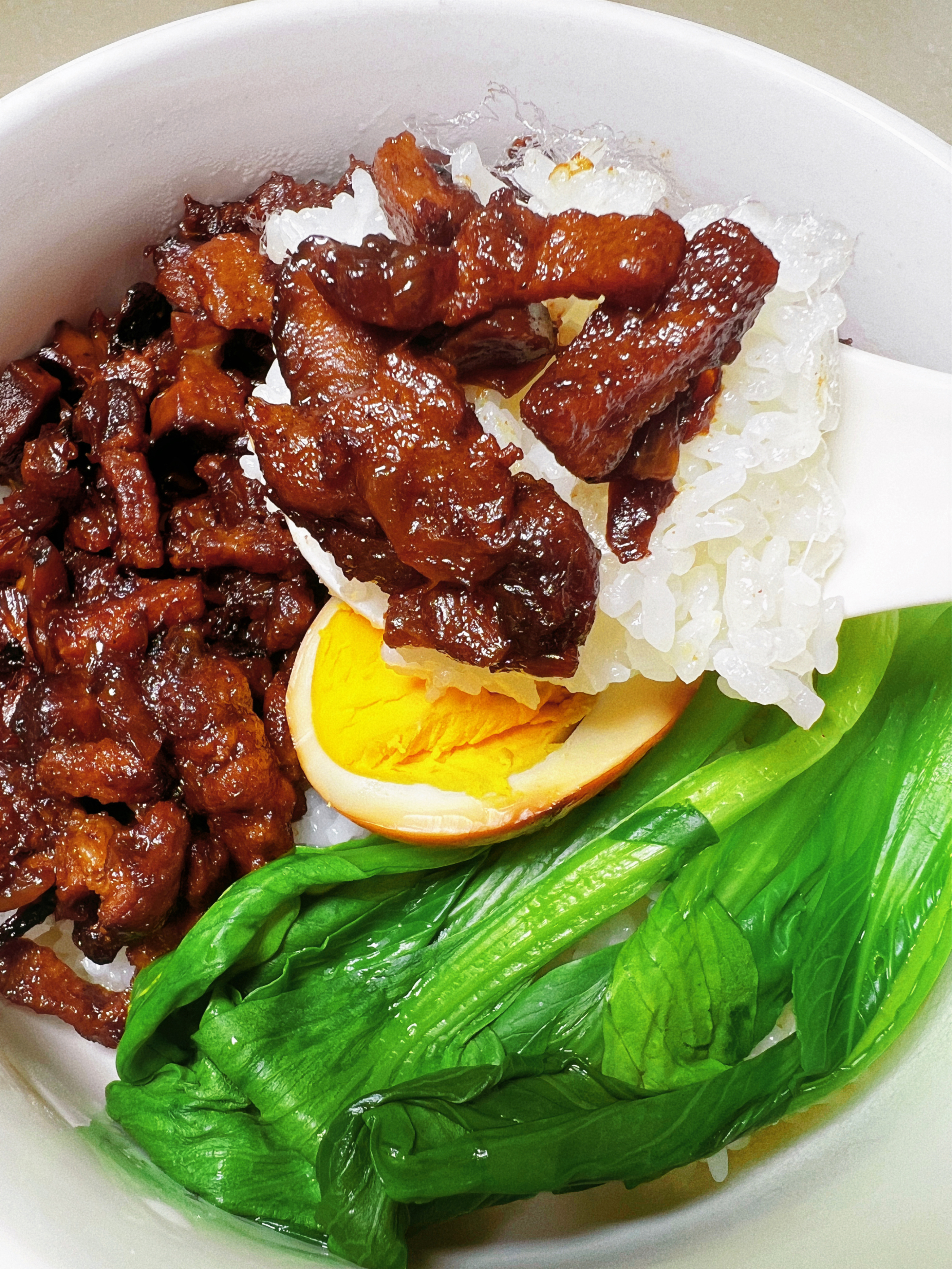 Stew Pork Rice Teach you how to make authentic stewed pork rice with mushrooms. The ...