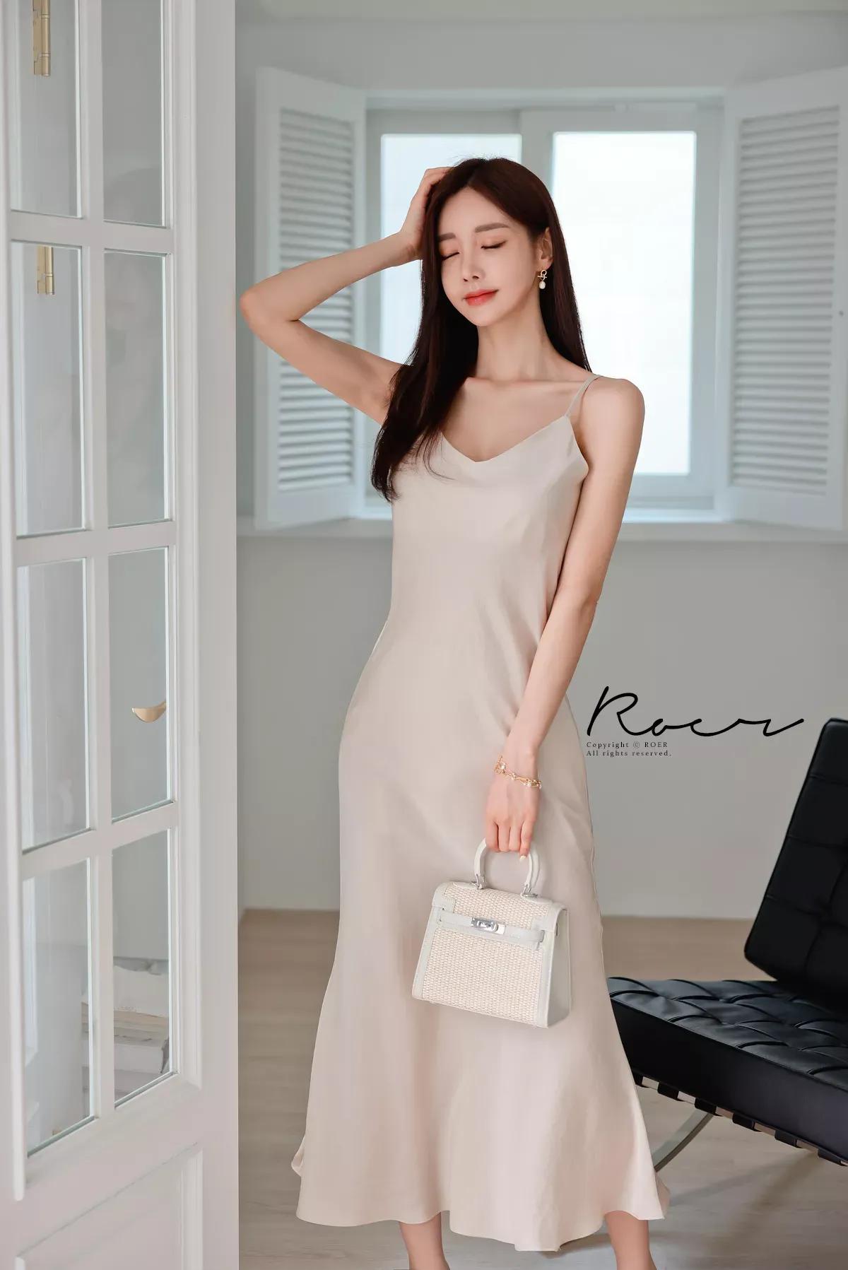 Well-known model: Sun Yunzhu's beautiful outfits - iNEWS