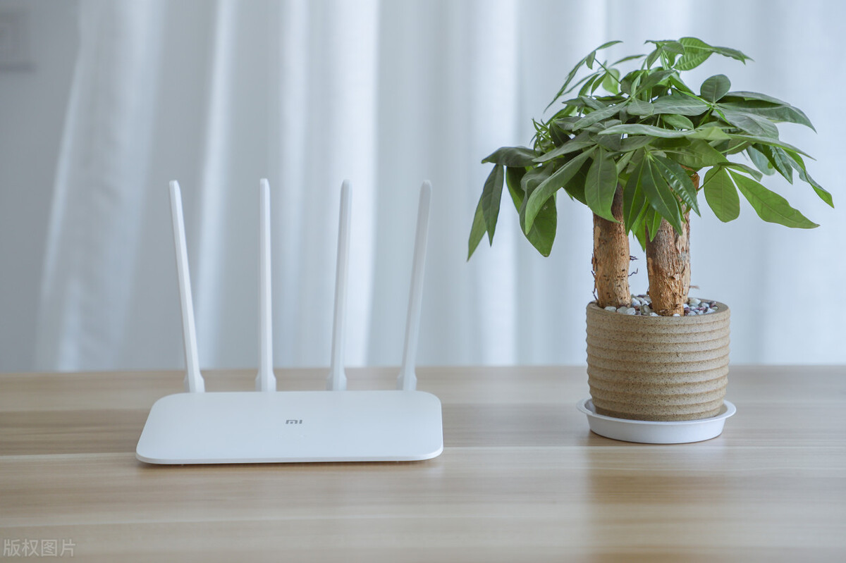 How often should the router be turned off? Thanks to the reminder from