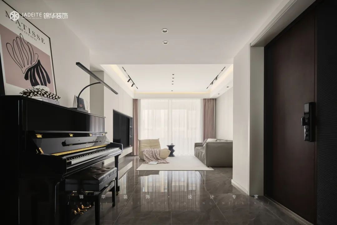 Design and Life 135 square meters with modern minimalist style, large floortoceiling windows