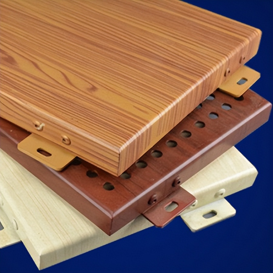What is imitation wood grain aluminum plate? What are the advantages of