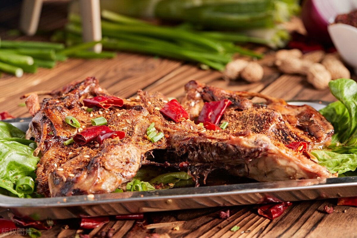 Delicious raw grilled chicken rack, the taste will surprise your taste ...