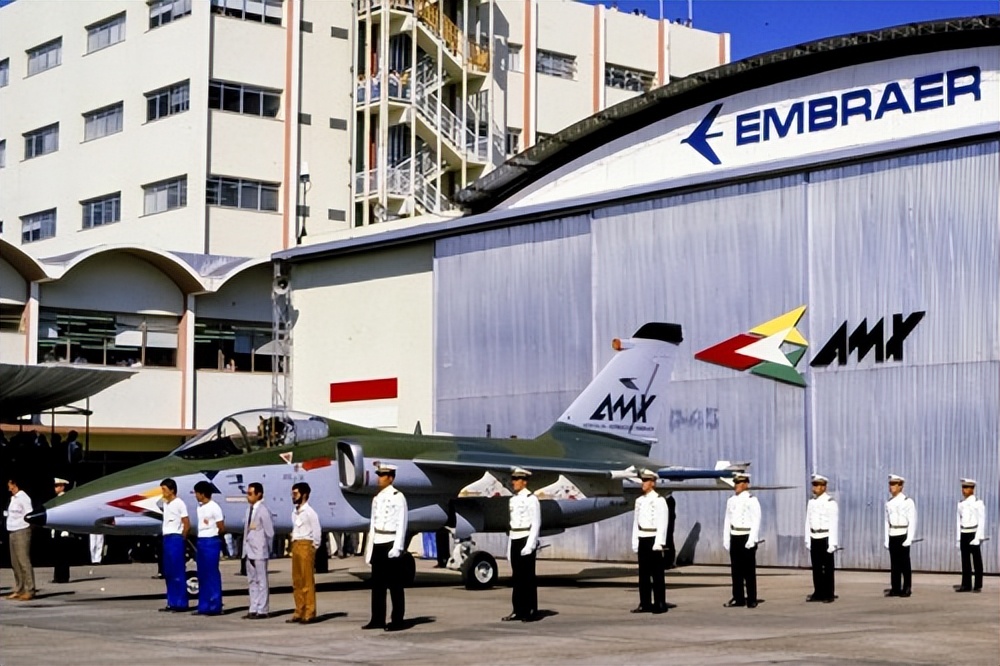 Brazil's most advanced AMX fighter lost 40%: 56 delivered, 21 lost - iNEWS