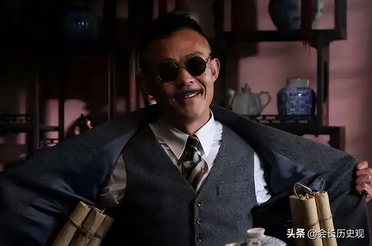 Wang Yaqiao is known as the king of assassination, Du Yuesheng respects ...