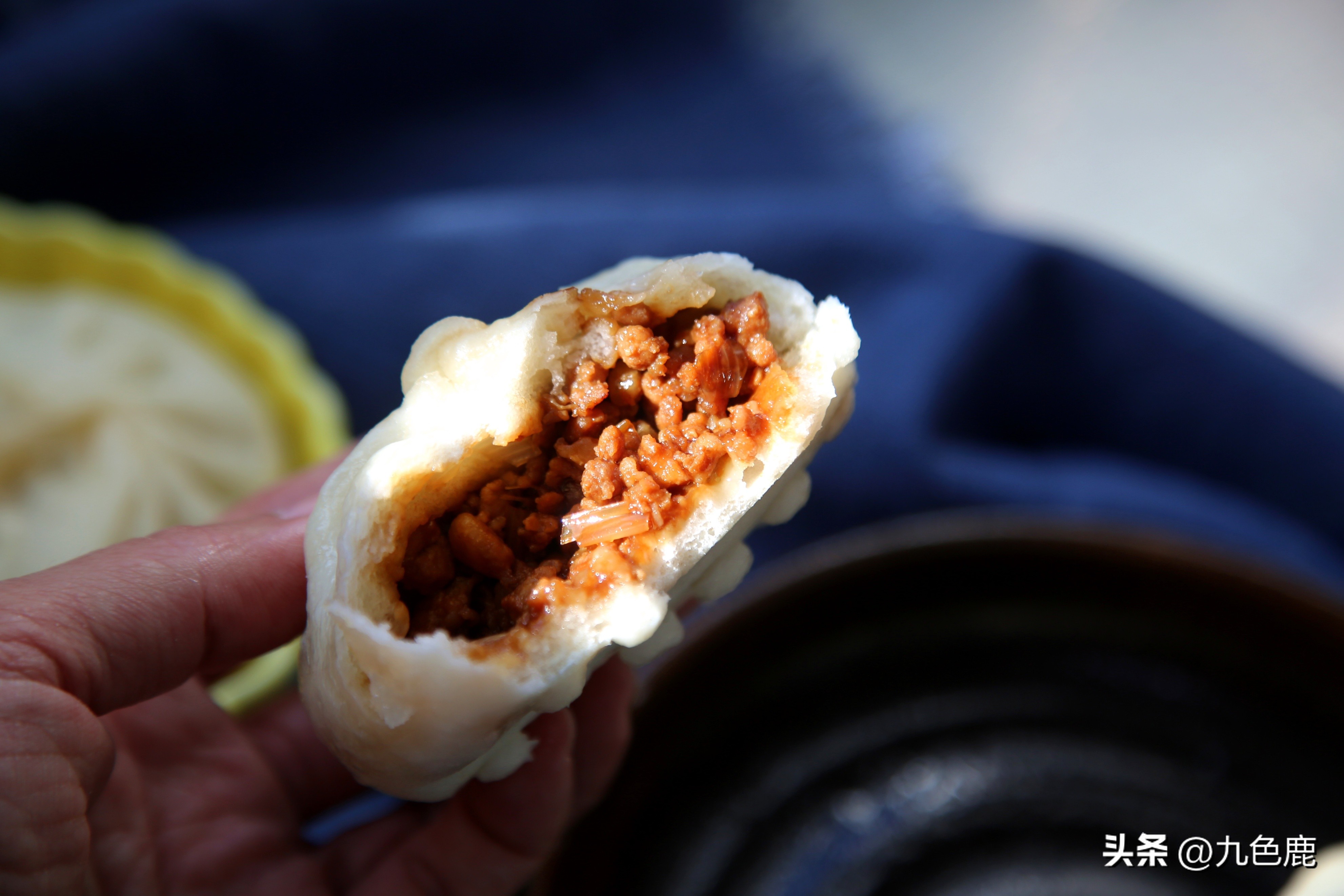 Roubaozi still has to do this!I really want you to try this sauce meat bun, it's so delicious