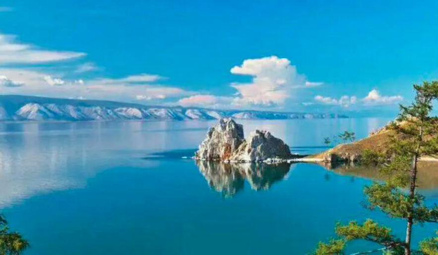 Is it getting deeper every year?With a depth of 1,637 meters, Lake