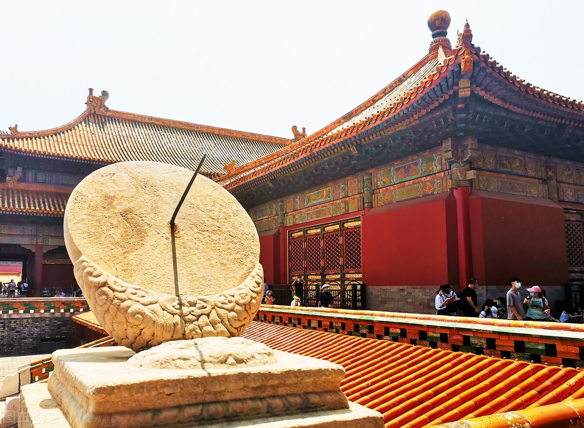 What was the function of the sundial in ancient times?How did the