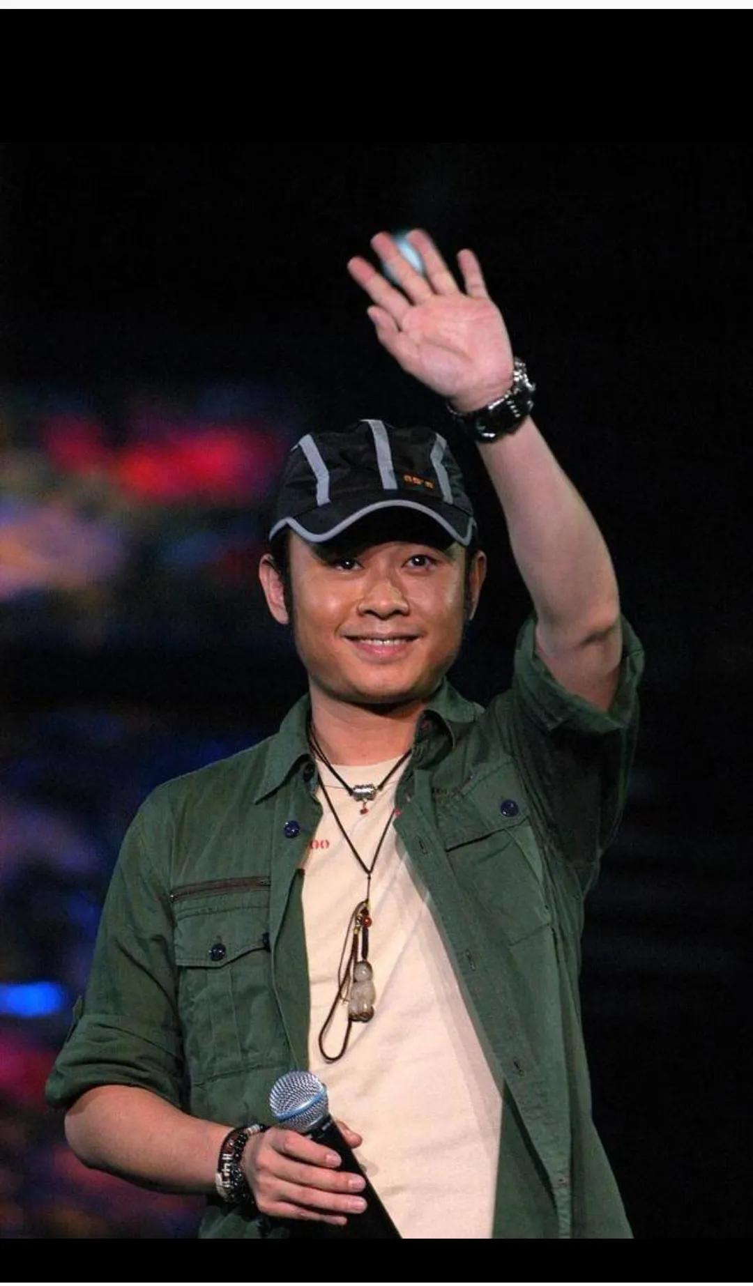 "Plum Sauce" vulgar? Inventory of the "God of Love Songs" that we have