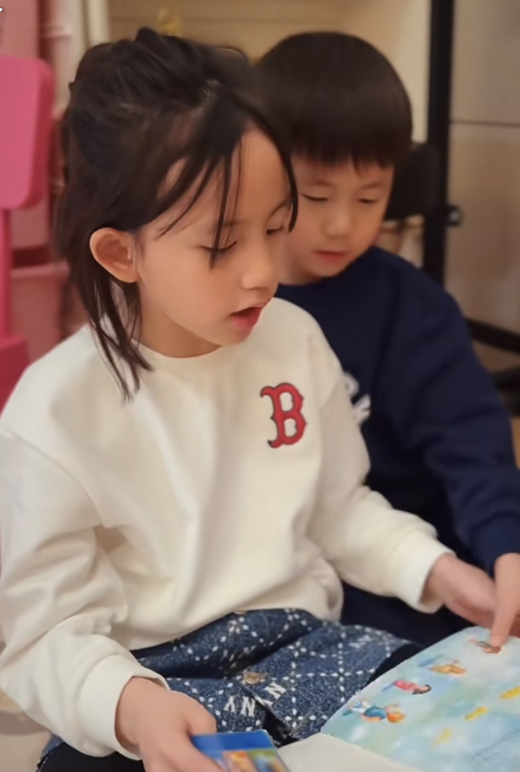 Sun Li shared her family daily life, Huang Lei and his son appeared ...