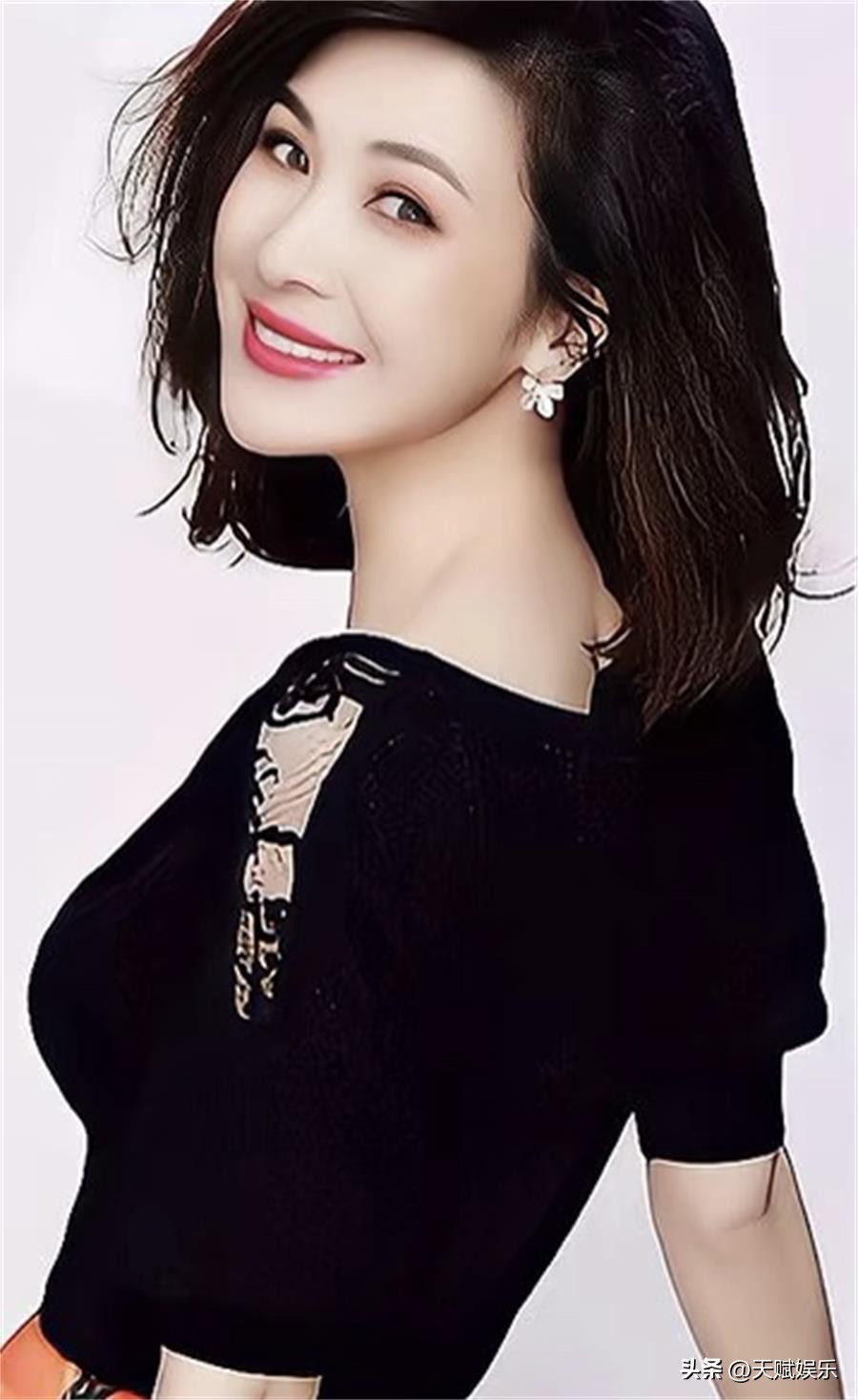 Film and television actress Tong Lei photo album "One" iMedia