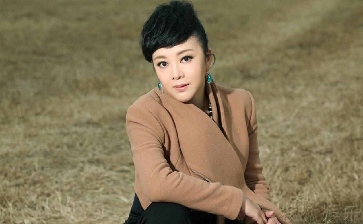 Liang Li Model Liang Li: Counterattack with perseverance, overcoming obstacles and ...