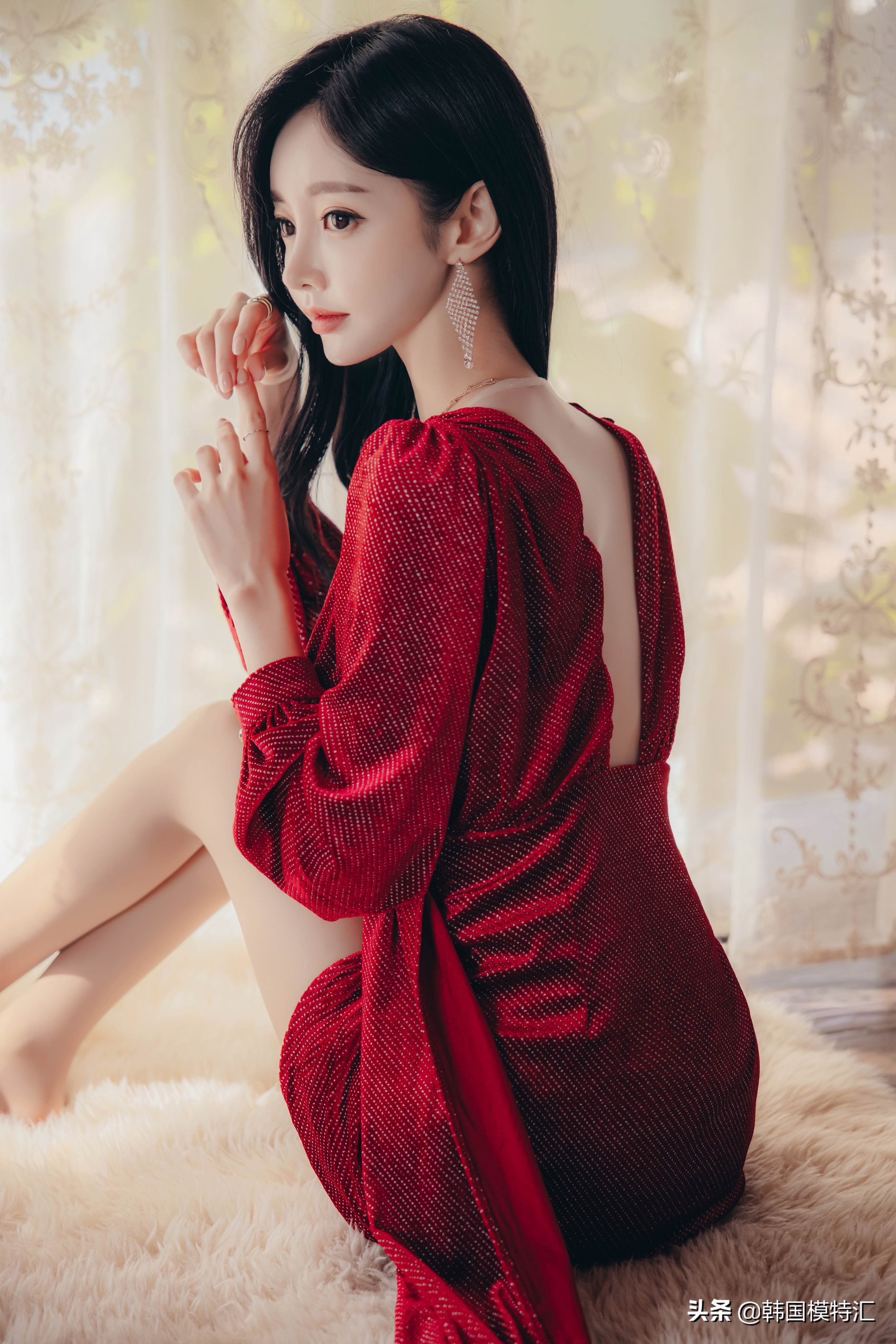 The first photo of the Korean goddess Sun Yunzhu (491): Iberian ...
