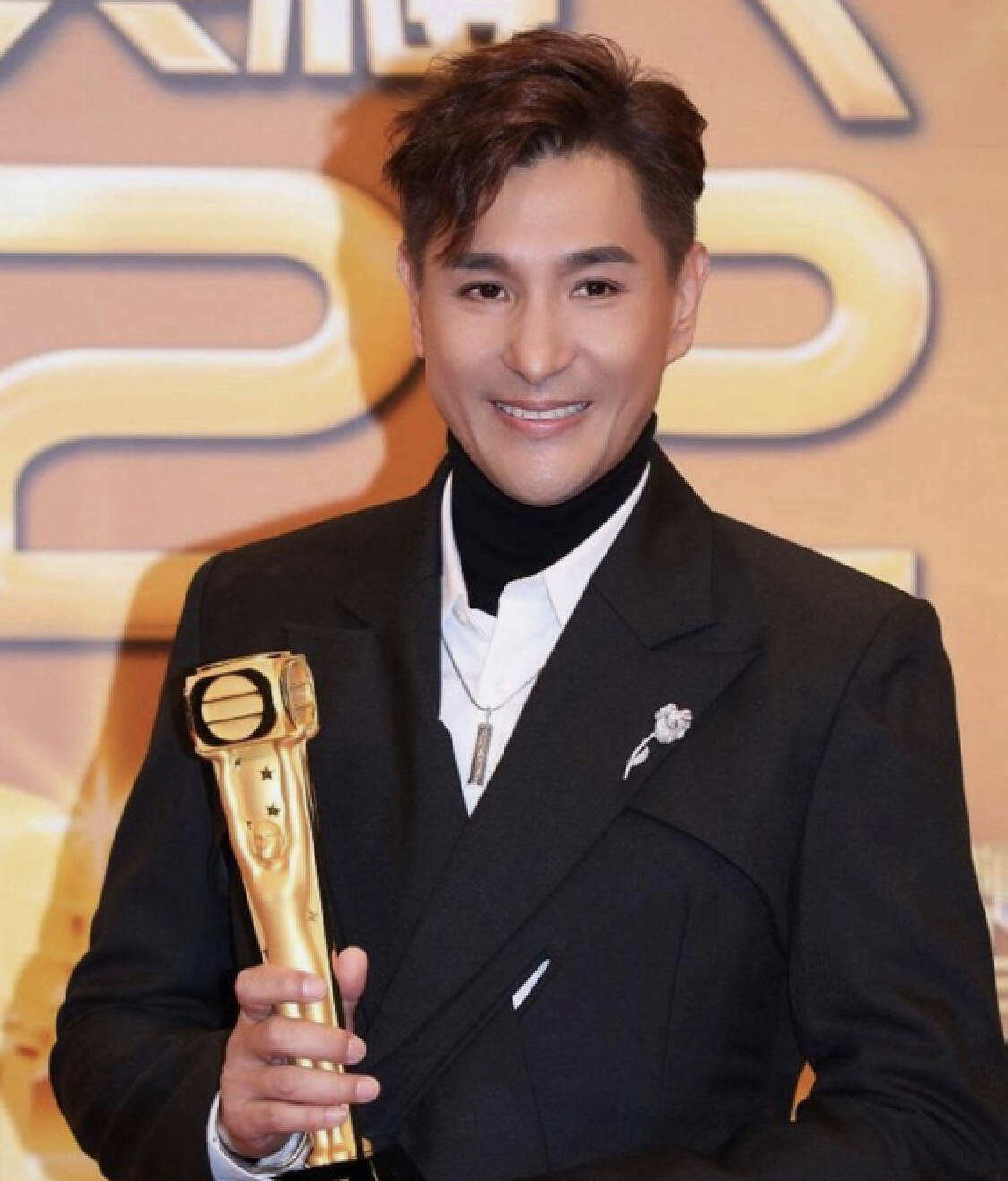 Mrs. Hong Chen Zhanpeng thinks he is influenced by Mrs. Hong Kong and no longer ...