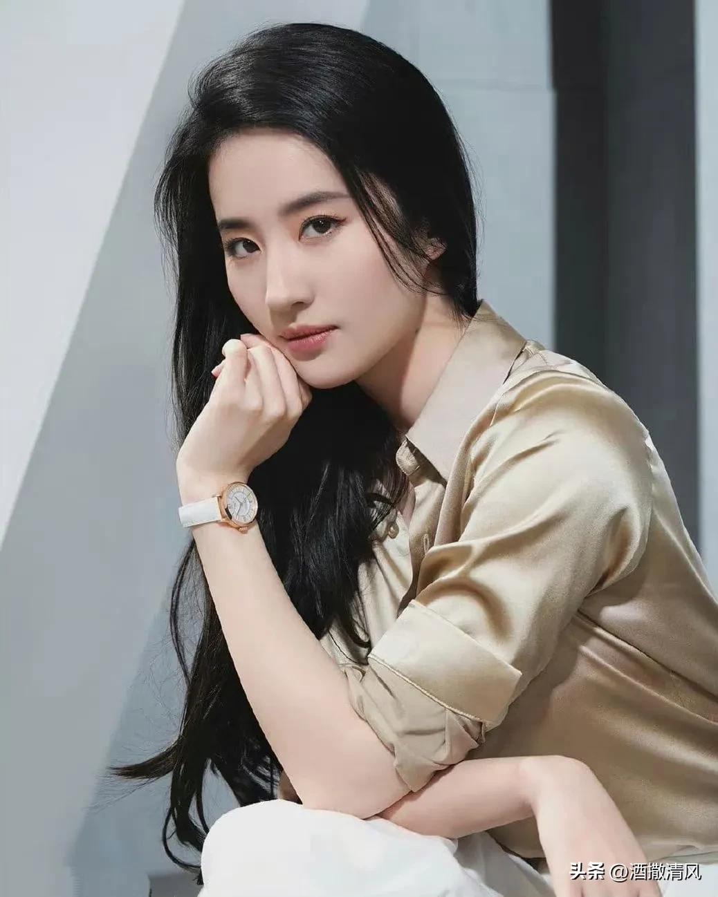 Sexy Liu Yifei - iNEWS