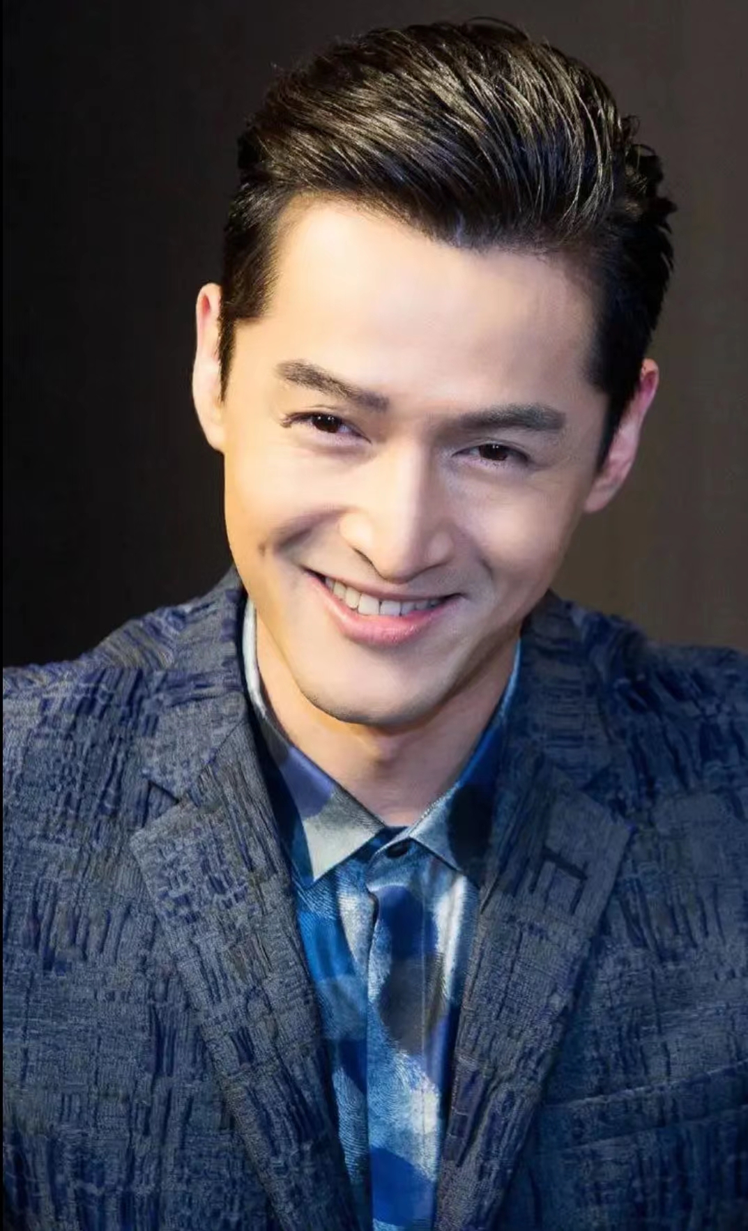 Hu Ge won the Golden Goblet Award for Best Actor - iNEWS