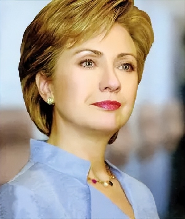 Former First Lady Hillary and the Gatekeeper: System Above All - iNEWS