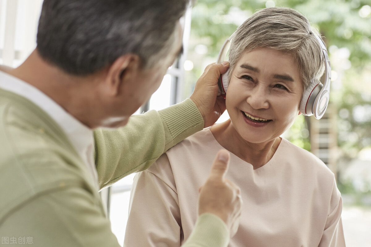 How much money does a man pay to be happy if an elderly person living