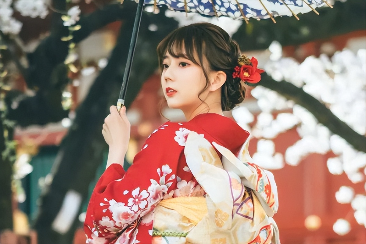 After 6 wars in the Chinese calendar, why did Japan never fear China