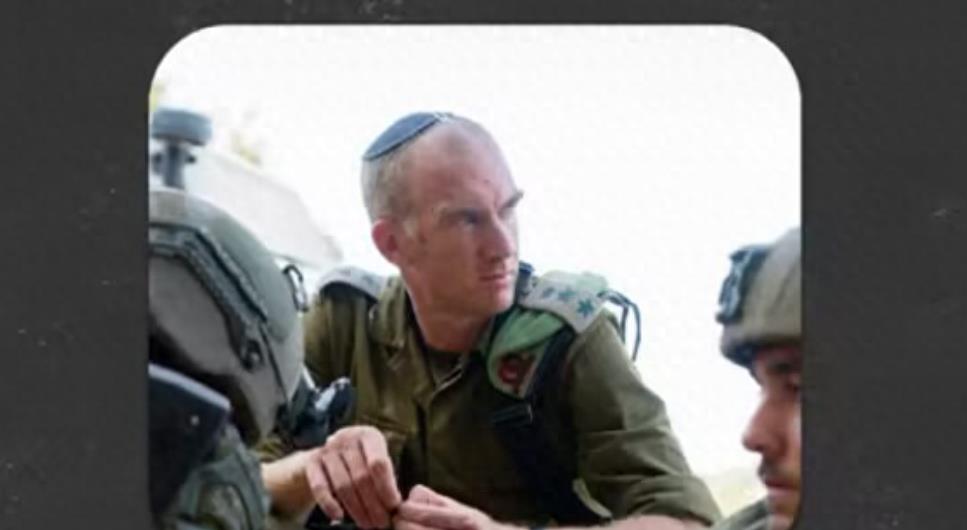 The strongest special forces soldier voluntarily laid down his weapons