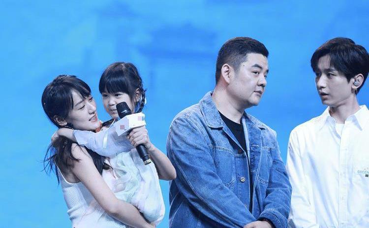 What Is Liu Li In Camera