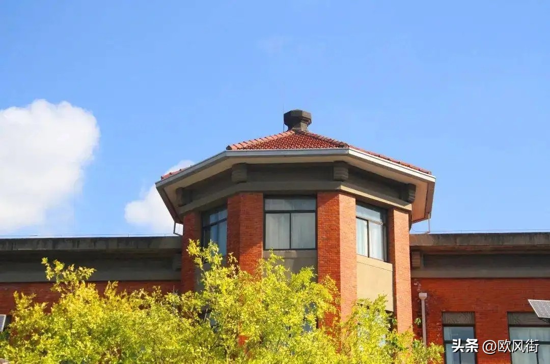 Do you still remember the Octagonal Red House in No. 1 Middle School ...