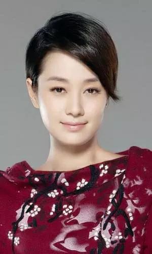 Ma Yili: gentle and confident, beautiful yet sexy and elegant - iNEWS