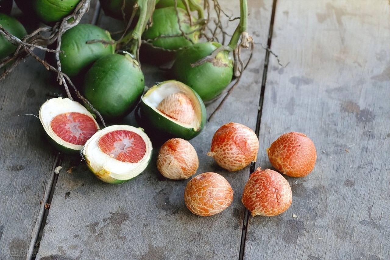 Everyone knows that betel nut is dangerous and not tasty, but why are