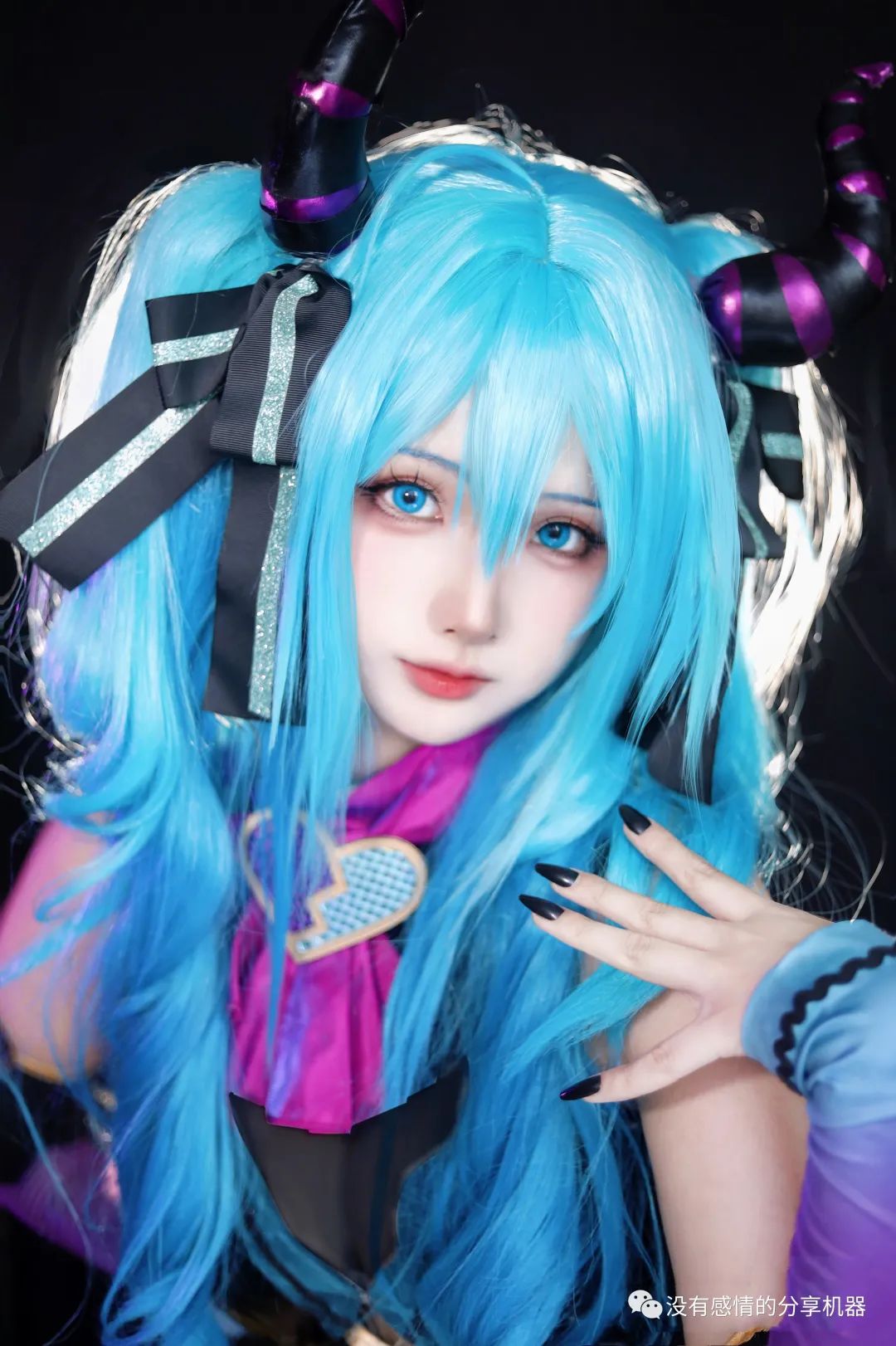 cos:《初音未來》miku的小惡魔cosplay - 資訊咖
