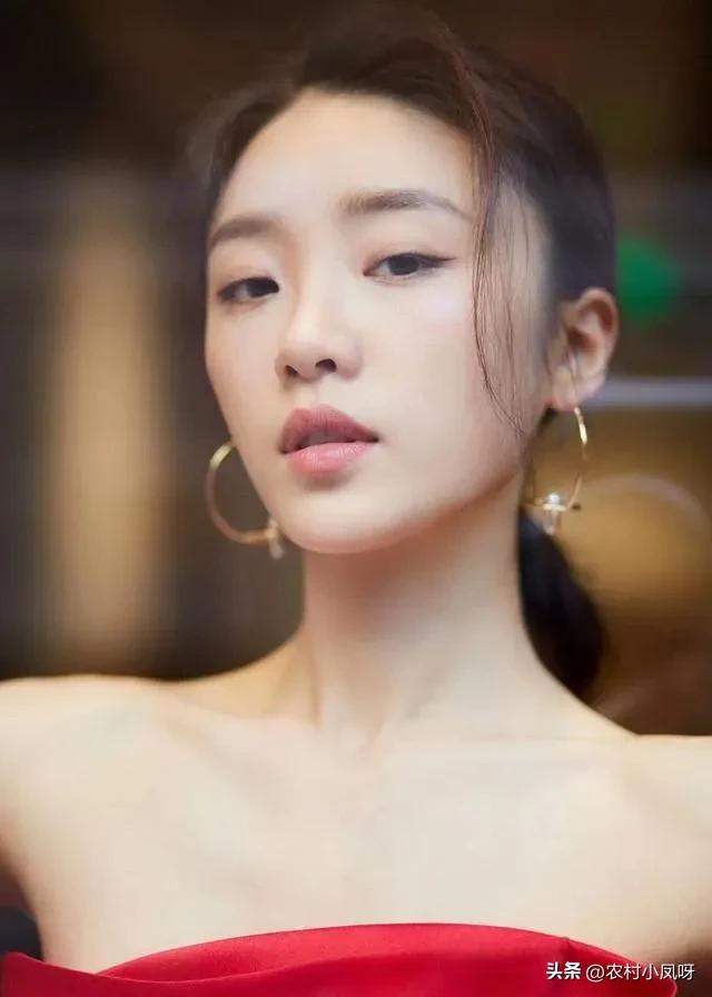 Share pictures - Zhang Yue, Goddess of Charm - iNEWS