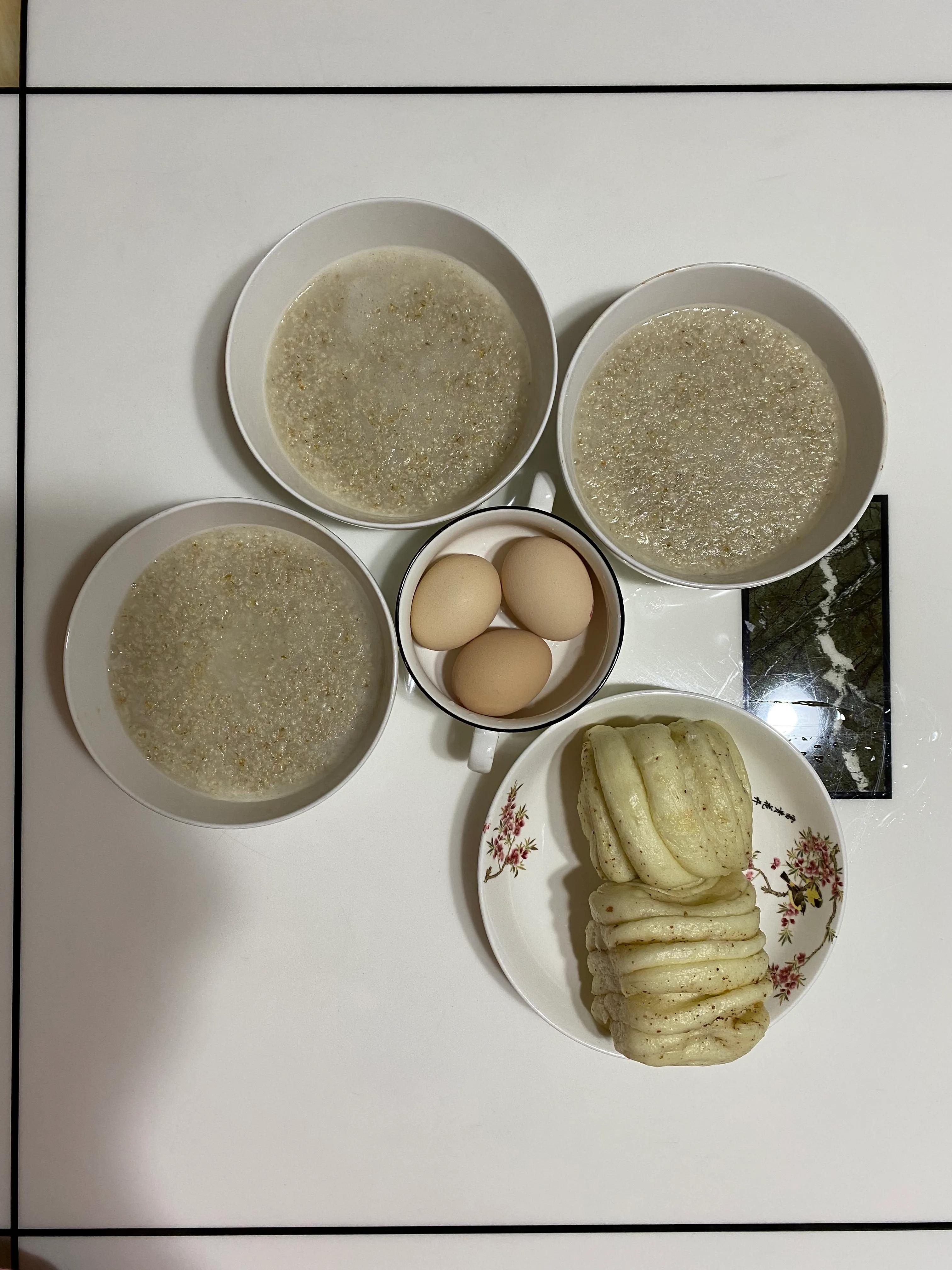 Light diet three meals a day iNEWS