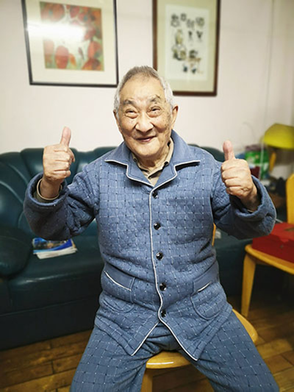 The latest photo of the 95-year-old famous animation director Qian ...