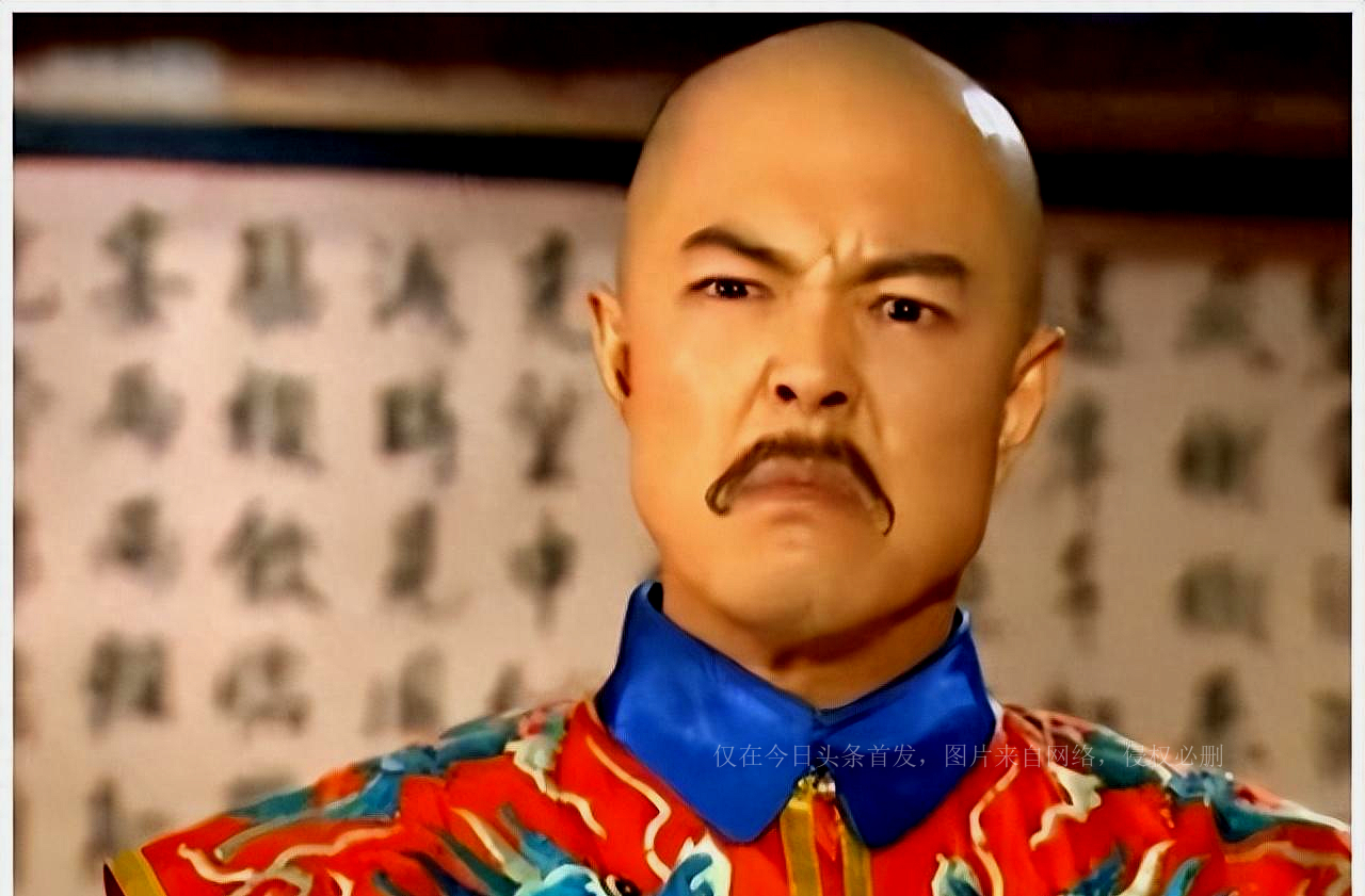 Although his acting skills are average, he is praised as an "old actor