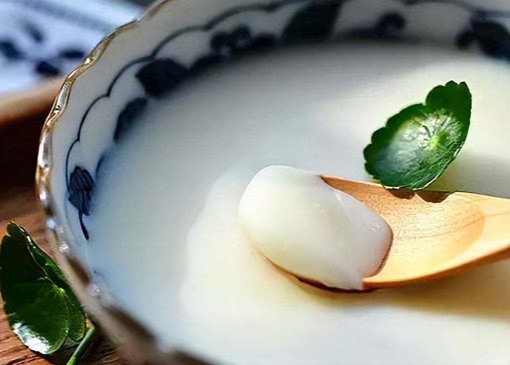 A spoonful of lard equals five medicines?Is eating lard healthy or