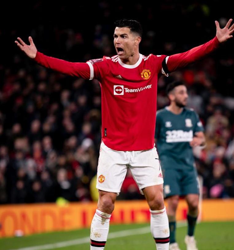 8-9 upset!Manchester United collapsed, Ronaldo missed a penalty kick ...