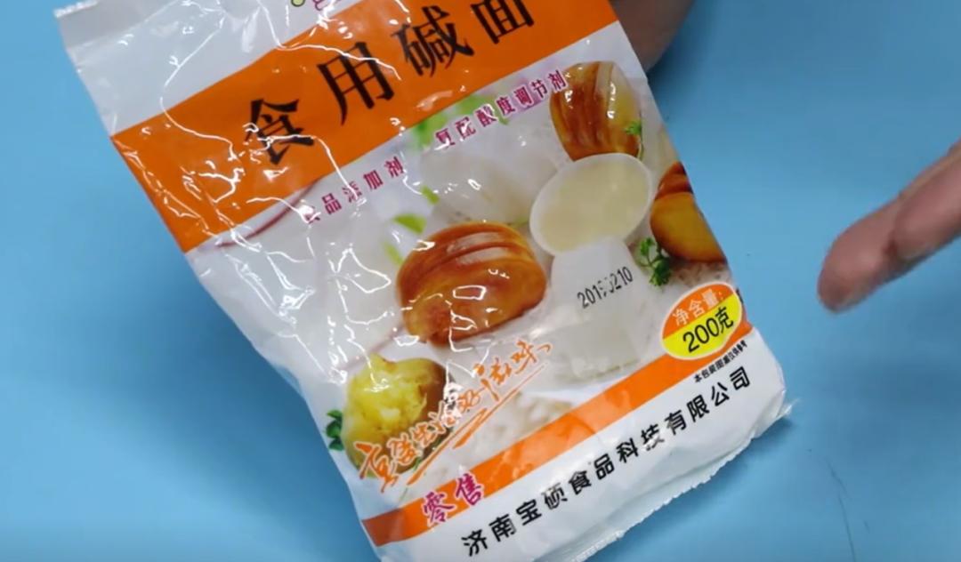 Which one is better, baking soda or alkaline noodles? Thanks to the