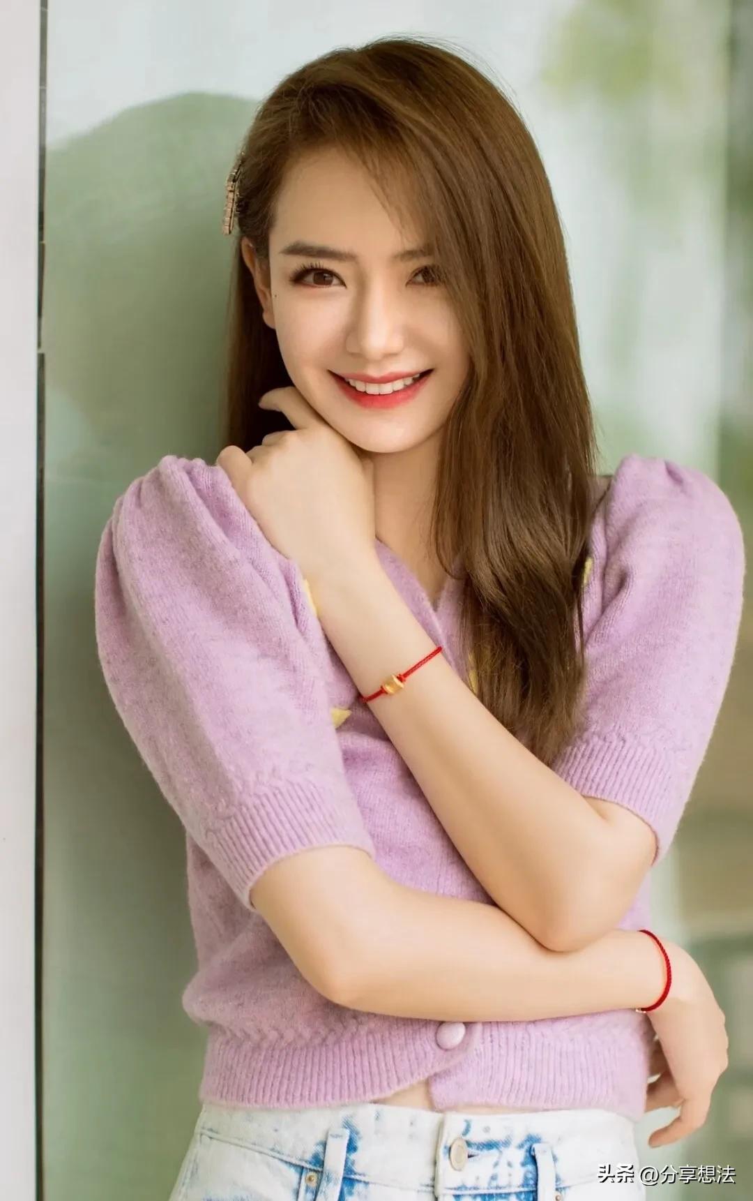 Qi Wei star wallpaper (2) - iNEWS