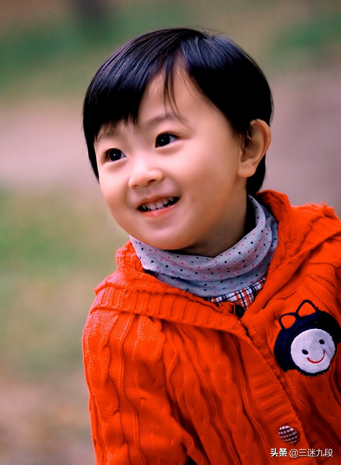 Throwing bricks and attracting jade, photography enthusiasts discuss and exchange works to