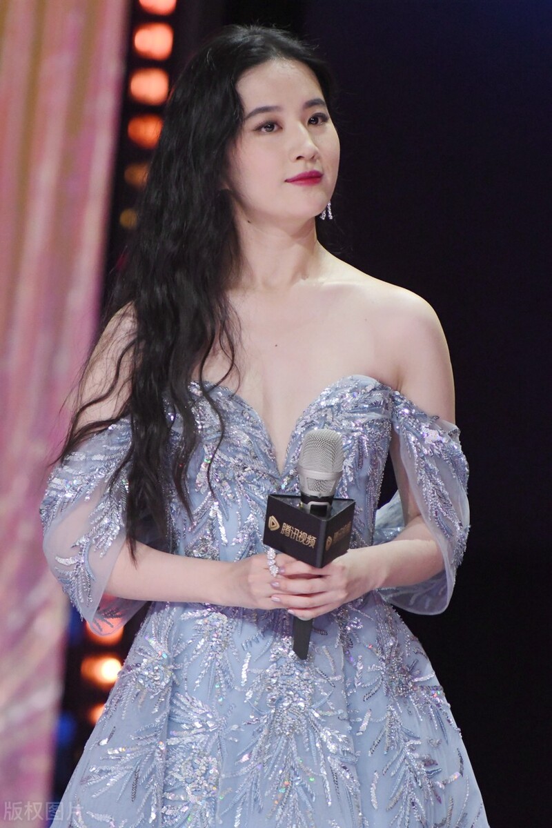 Liu Yifei gained weight?Full of richness, slightly fat does not seem to ...