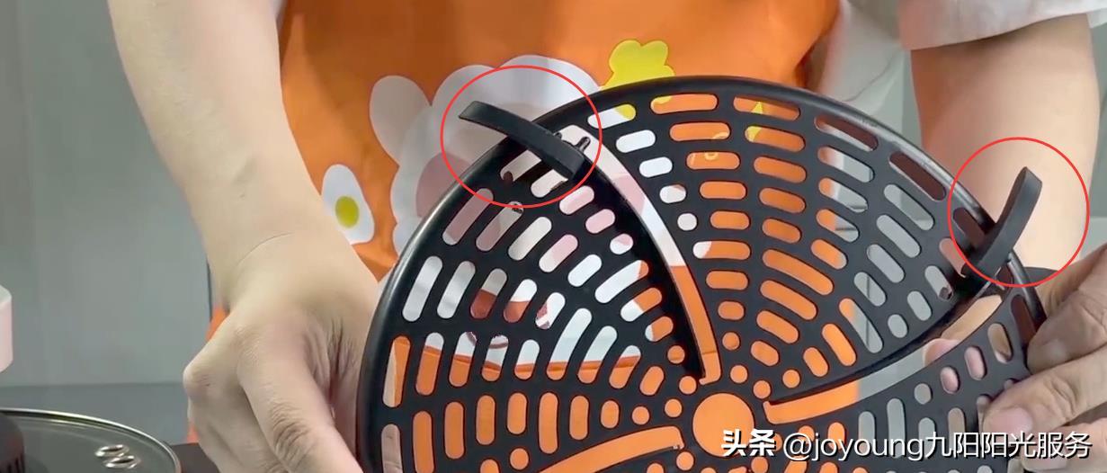 Air fryer smells like plastic, what should I do?Is there a way to