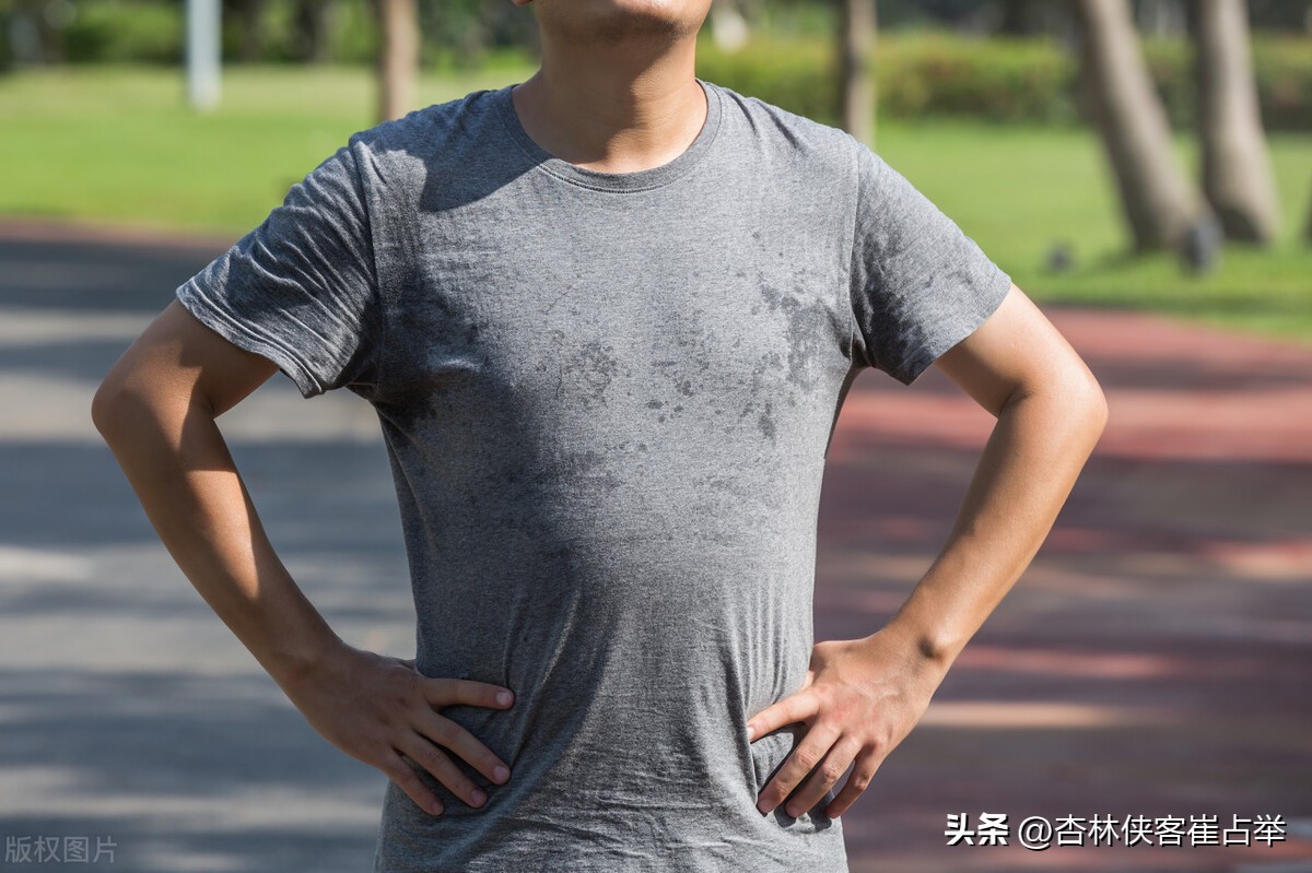Which is healthier, people who sweat a lot or people who don't sweat ...