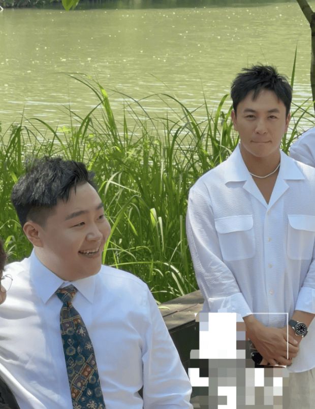 郝劭文林寧瑞大婚，好兄弟釋小龍擔任伴郎，新娘著裝被指像睡衣 - 頭條匯