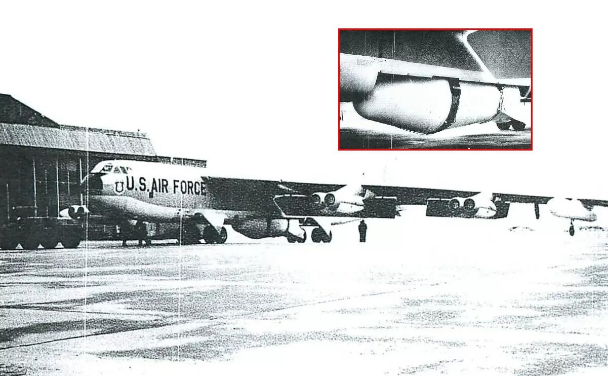 The "flashback" Test Bomb Carried By The B-52 Was More Powerful Than ...