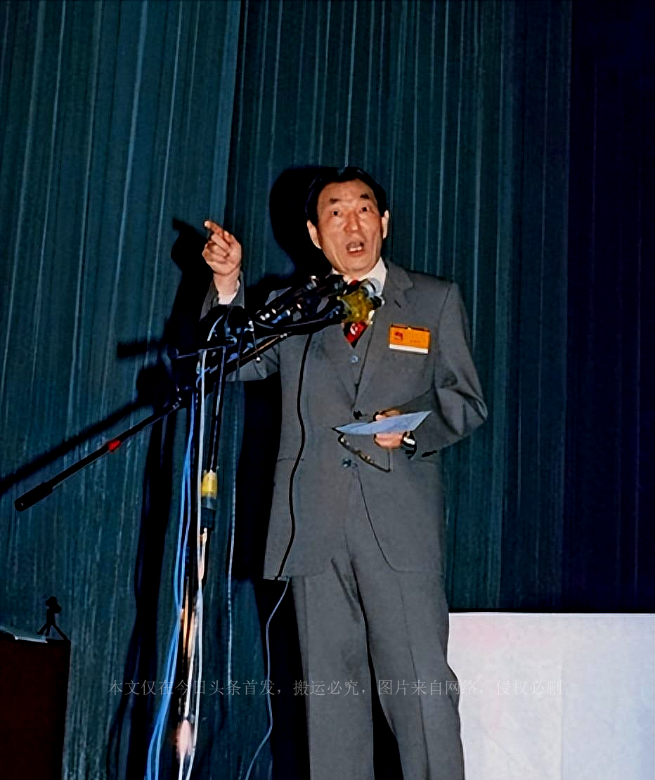 Zhu Rongji, who had a prosperous life, donated more than 40 million in ...